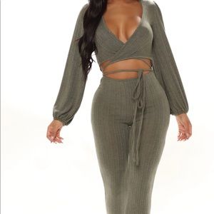 Brand new fashion nova jumpsuit